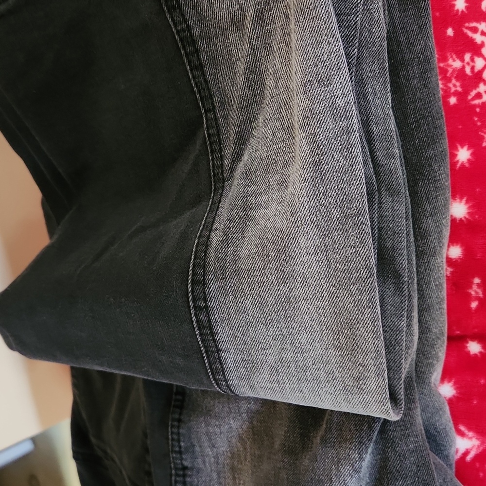Jeans - Picture 4 of 4